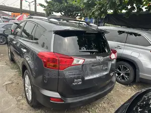 Toyota RAV4 Limited AWD (2.5L 4cyl 6A) 2013 Gray