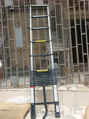 4.4m Aluminum Telescopic Extension Ladder.