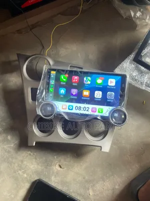 Toyota Matrix 2010 Two Nob Navigation Apple Carplay/Reverse Camera
