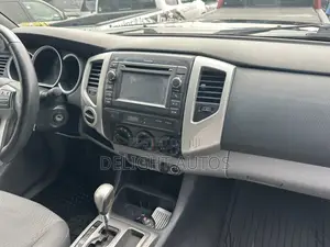 Toyota Tacoma Acces Cab 4x2 PreRunner 2.7L 4-Cyl. 4-Speed Automatic