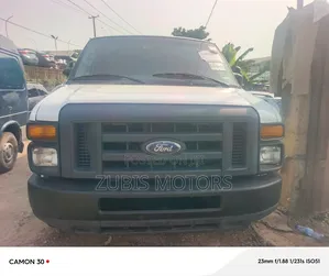 Ford E250 2010 White