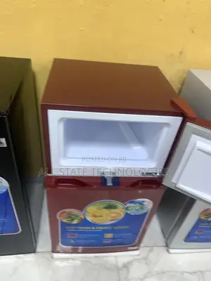 Polystar 90l Compact Refrigerator With Freezer