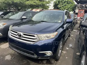 Toyota Highlander Limited 2012 Blue