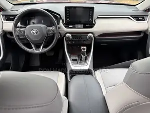 Toyota RAV4 Limited FWD 2020 Red