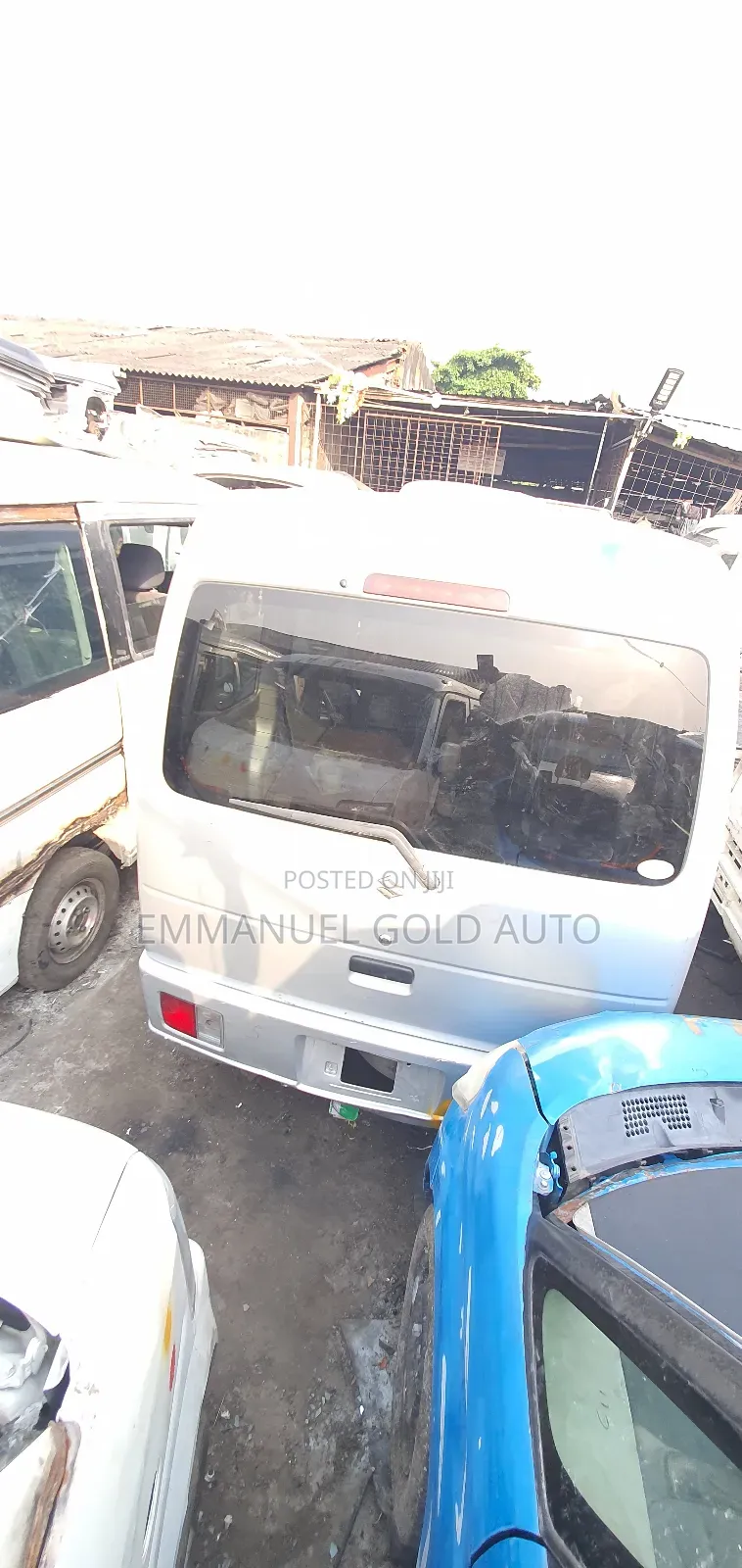 Suzuki APV Minibus 2012 Silver