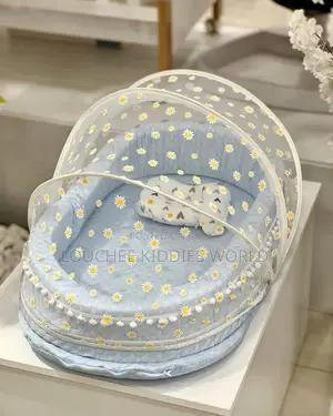 Baby Bed With Decorative Mosquito Net