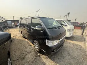 Toyota HiAce 2010 Grey