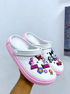 Crocs Classic Clog “Floral Pattern Bold Print”