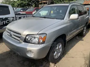 Toyota Highlander 2005 Silver