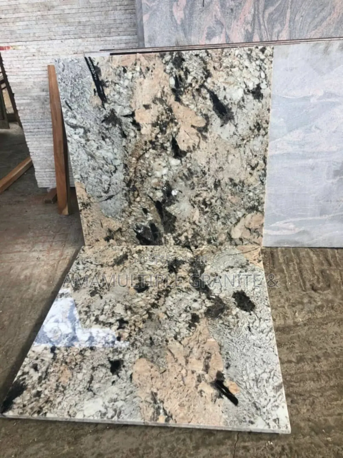 Alaska Granite 90x90