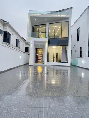 4bdrm Farm House in Chevron for sale