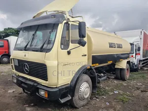Mercedes-Benz 1996 Beige