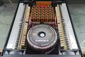 4 Channels Heavy Duty Amplifier Contain 92 Transistor and 32 Capacitor