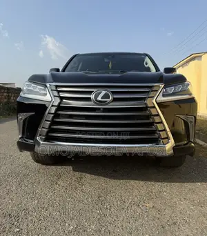 Lexus LX 2017 Black