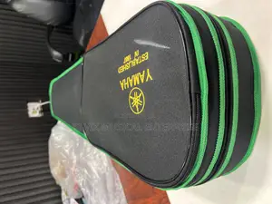Yahama Violin