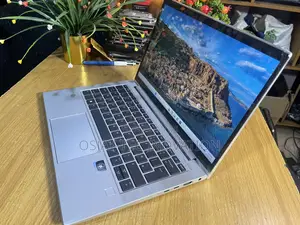 Laptop HP EliteBook 830 G8 8GB Intel Core i5 SSD 256GB