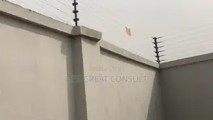 Electric Fencing Wire With Solar Powered