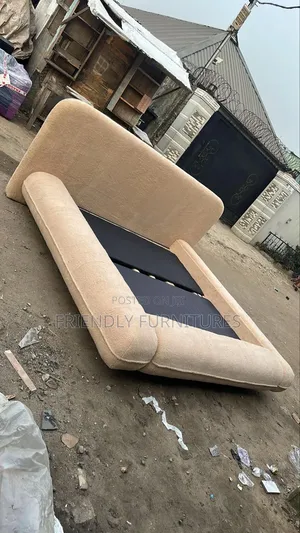 Boucle 6 by 4 Bedframe