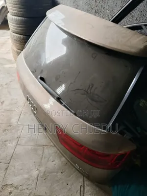 Audi Q7 Boot And Back Light 2018