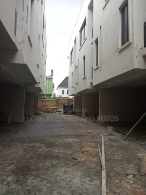4bdrm Duplex in Adeniyi Jones for sale