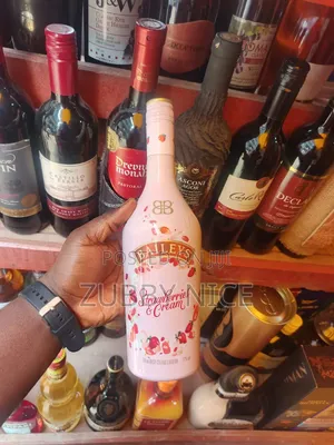 Bailey Strawberry Cream