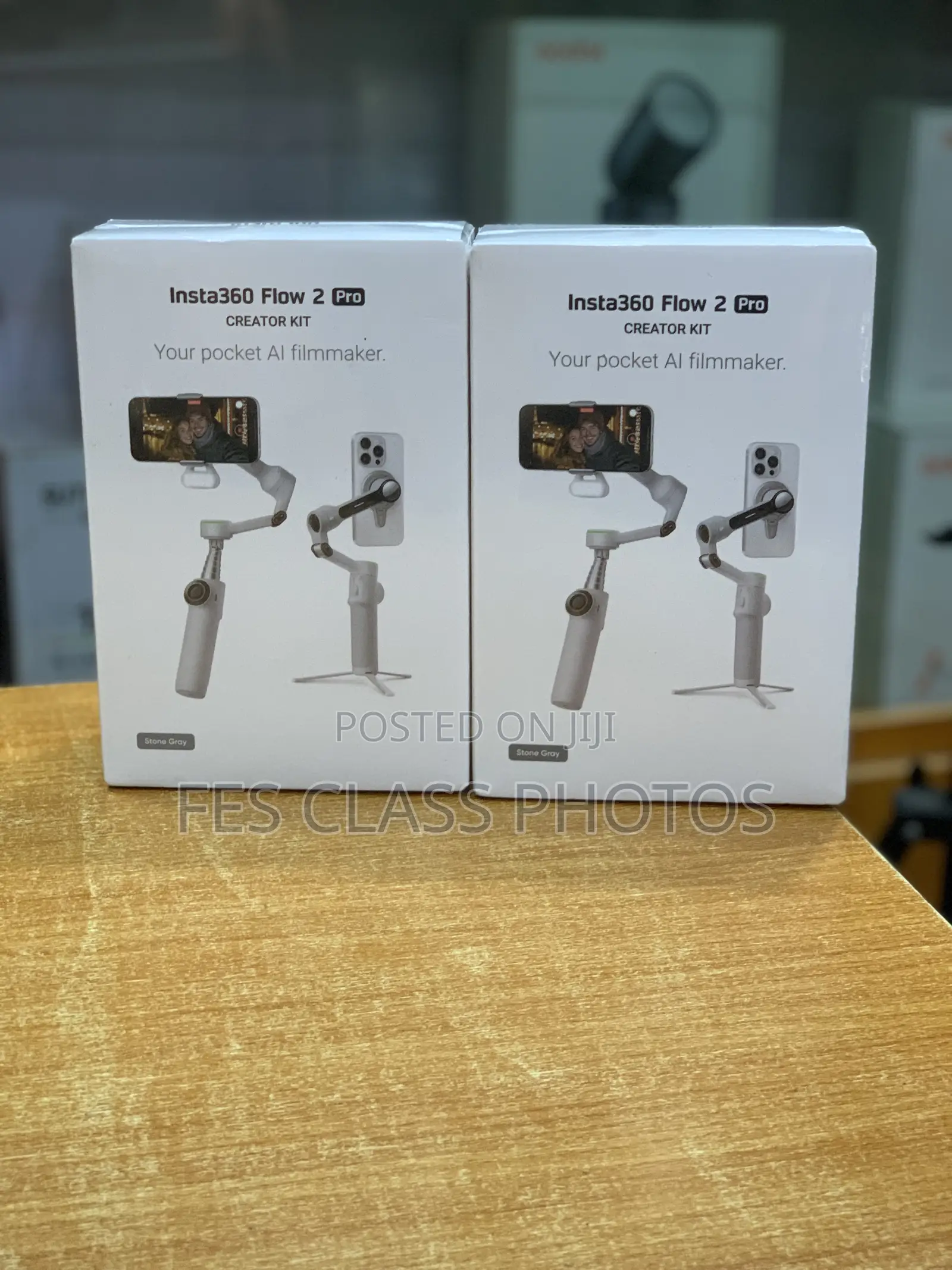 Insta360 Flow 2 Pro Creator Kit