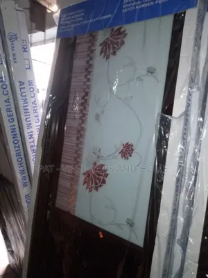 2.6ft by 7ft China Aluminium Toilet Half Glass Door