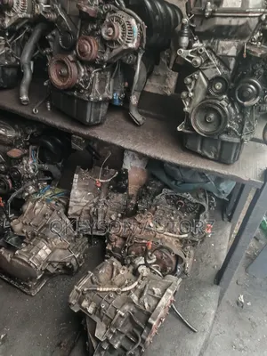 Toyota Corolla Gear Box and Engine