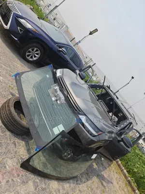Lexus Lx600 2023 Windscreen Glass Available