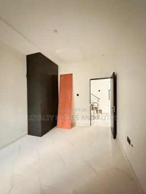 4bdrm Duplex in Magodo for sale