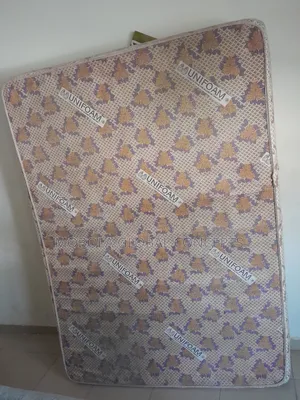 Mattress by 6
