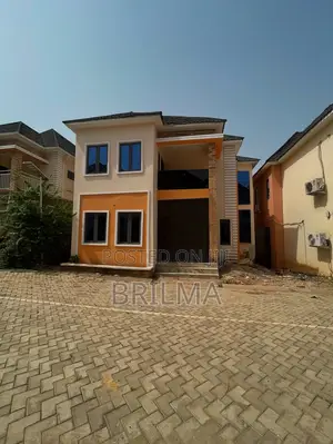 4bdrm Duplex in Durumi for sale