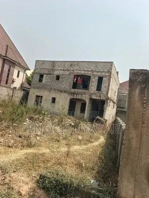 4bdrm Duplex in Ushafa for sale
