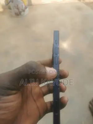 Apple iPhone 12 64 GB Blue