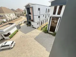6bdrm Duplex in Mabushi for sale