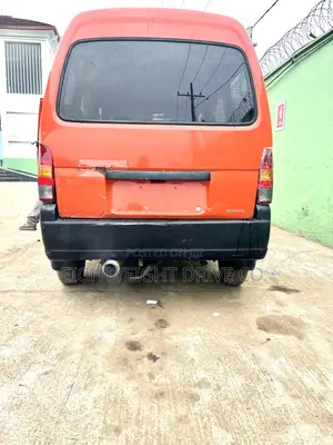 Suzuki Every 2010 Orange