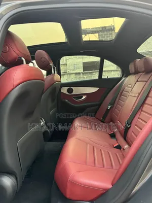Mercedes-Benz C300 Luxury 4matic Sedan AWD (2.0L 4cyl 7A) 2017 Gray