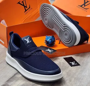 High Quality Louis Vuitton Fabric/Leather Loafers