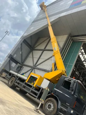 Man-Lift Platform Equipment