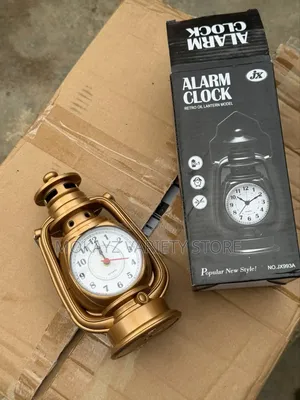Table Top Battery-Operated Alarm Clock • Timely Decorative