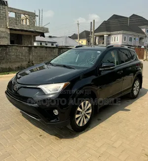 Toyota RAV4 2018 Black