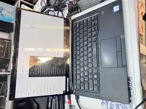 Laptop Dell Latitude 7390 16GB Intel Core I7 SSD 256GB