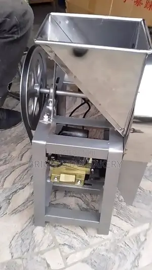 Manual and Automatic Food Slicer Plantain Slicer