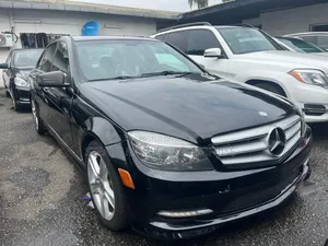 Mercedes-Benz C300 Sport 4Matic Sedan AWD (3.0L 6cyl 7A) 2011 Black