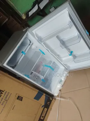 New Bruhm 90litre BRS-93mmds of Single Door (Refrigerator) + 2shelves