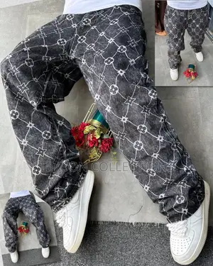 Top Notch Denim Baggy Jeans Available