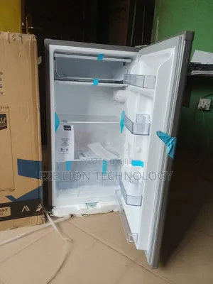 Best Buying - BRS - 93mmds, Single Door+Key Bruhm Refrige (90litre)