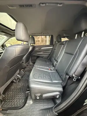 Toyota Highlander XLE 4dr SUV AWD (3.5L 6cyl 6A) 2015 Black