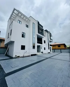 4bdrm Duplex in GRA Phase 1 for sale