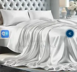 Polish White 4x6 Bedsheet With 4 Pillowcase And Duvet